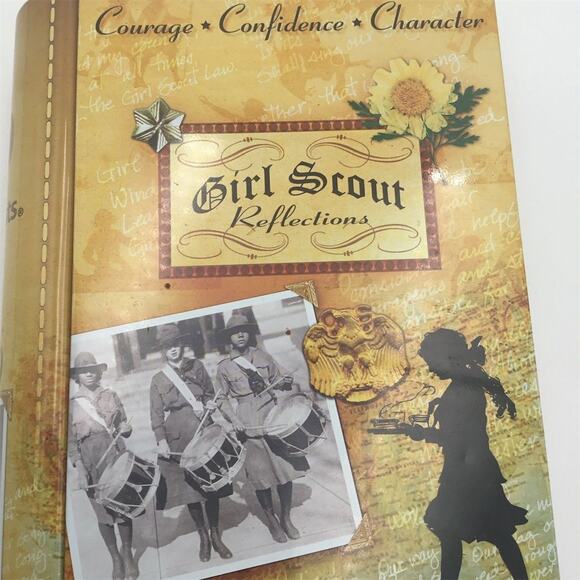 Girl Scouts Reflections Book Shaped Tin Keepsake Box Vintage Style - Picture 8 of 8